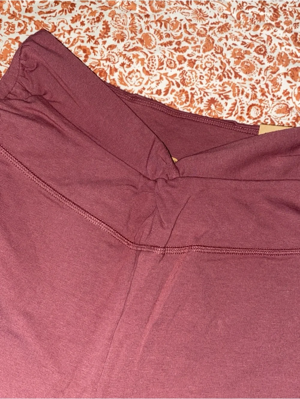 PINK Victoria's Secret High-Rise Leggings in Mauve - Picture 8 of 8